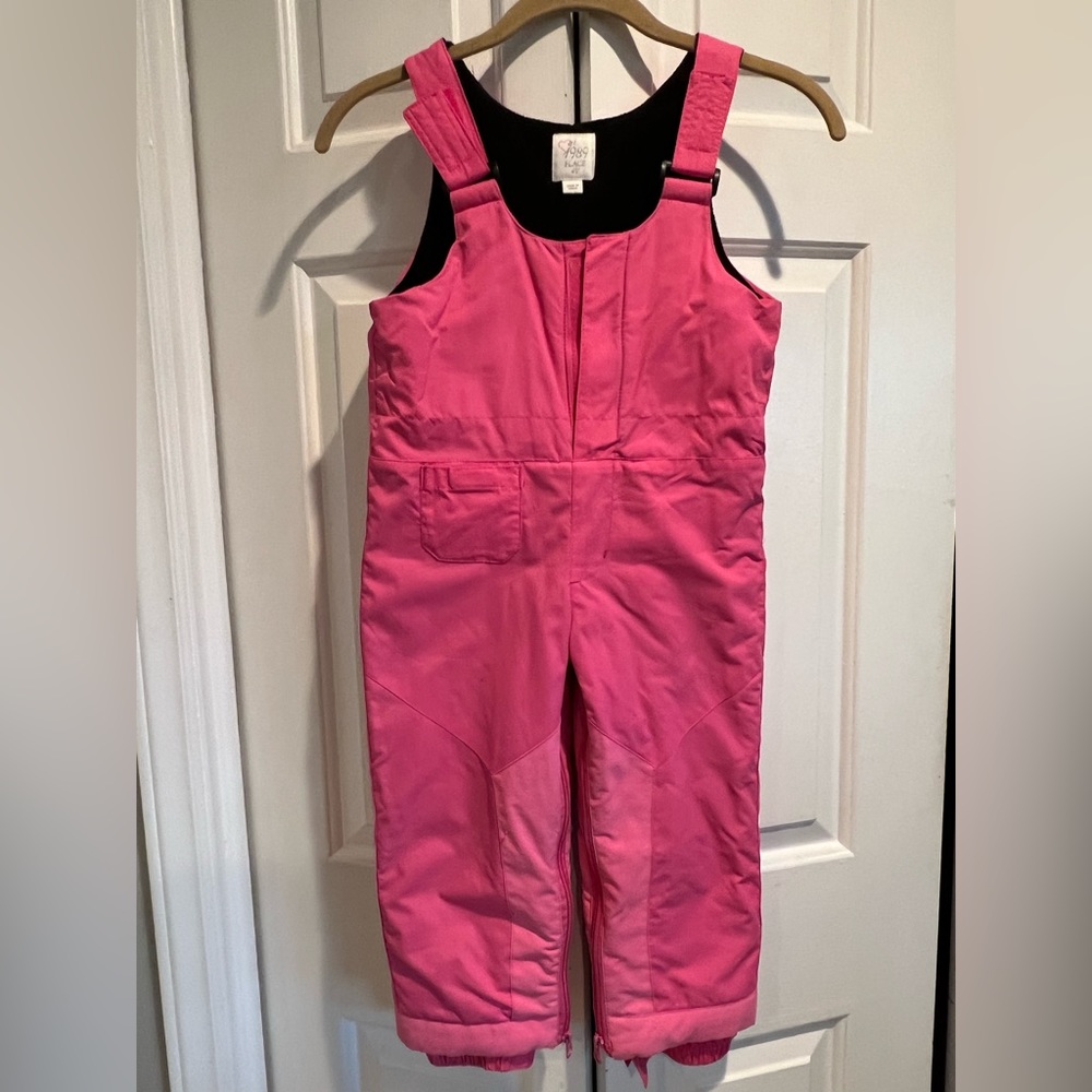 Pink 💗 Velcro Ski Bibs - Lined with Black Thermolite Fabric & has Pockets